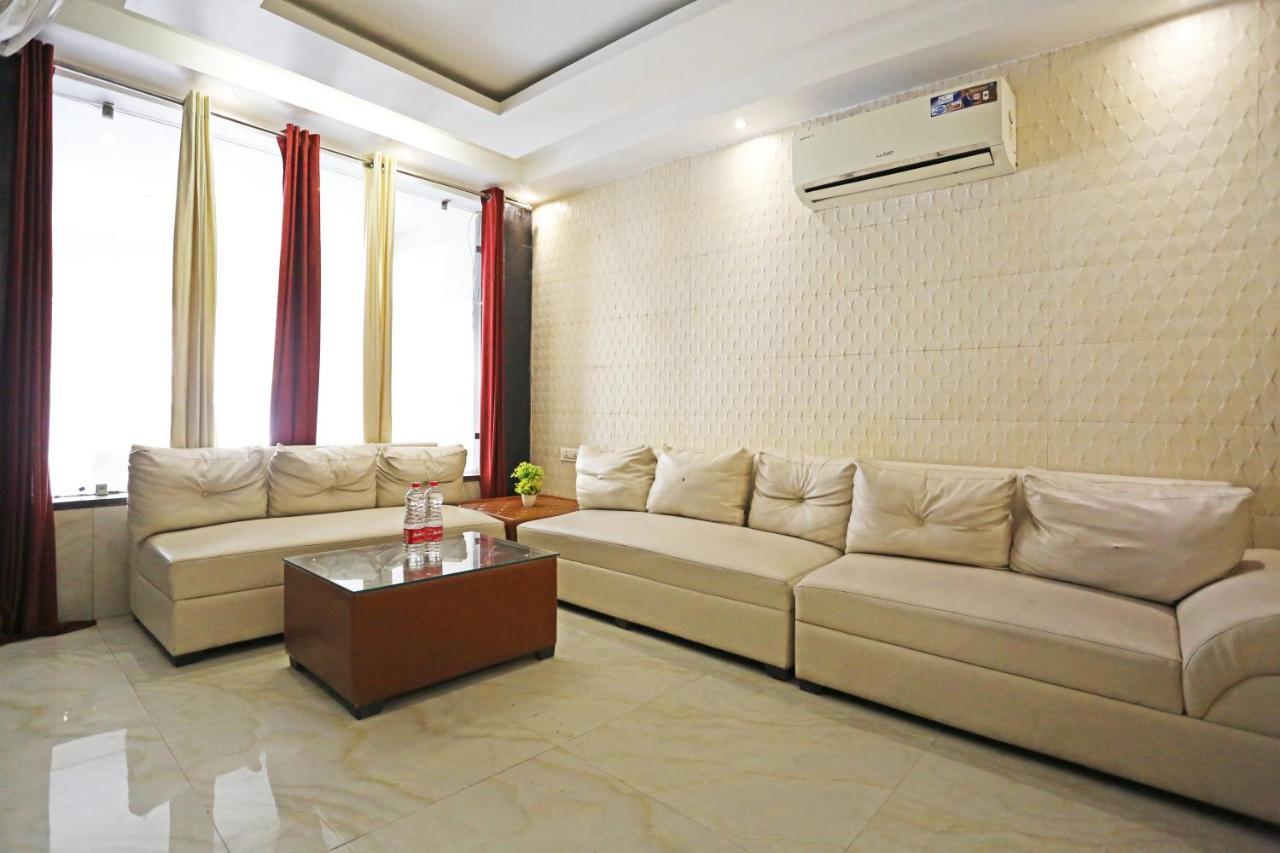 Hotel Iconic Near Delhi Igi International Airport Neu-Delhi Exterior foto