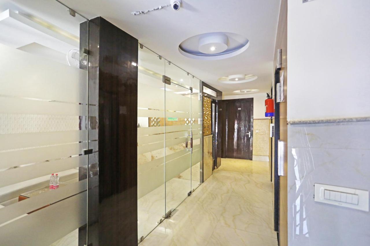 Hotel Iconic Near Delhi Igi International Airport Neu-Delhi Exterior foto